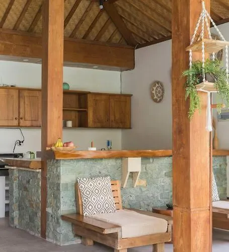 Villa Elvano In Heart Of And Near Seminyak (Bali)